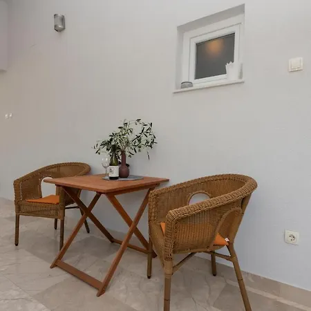 Awesome In With Kitchen *